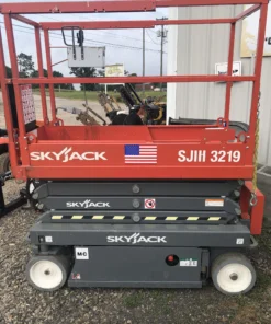 SkyJack Scissor Lift