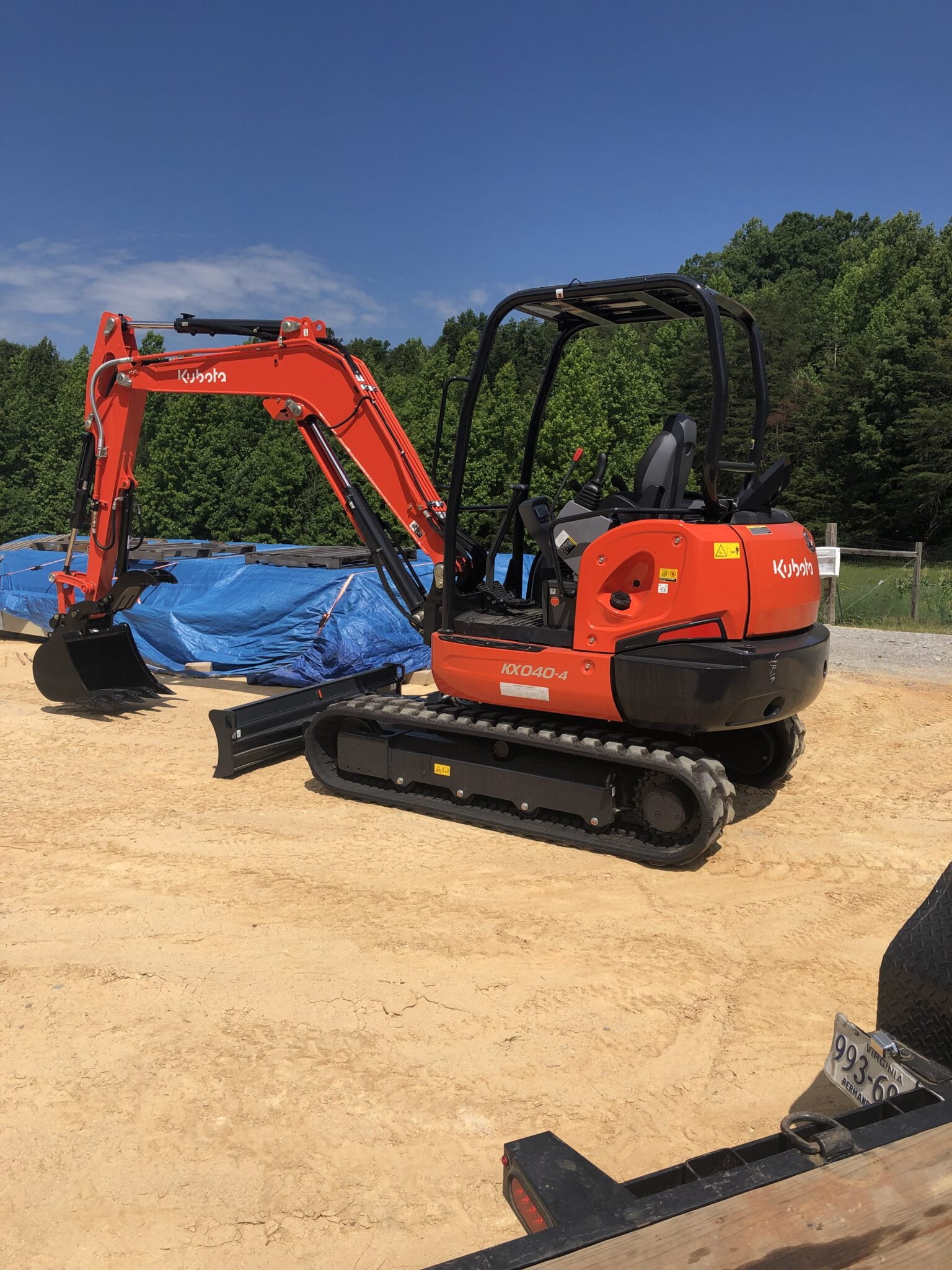 Kubota KX0404 Mini Excavator 2 R&J Tool Rental