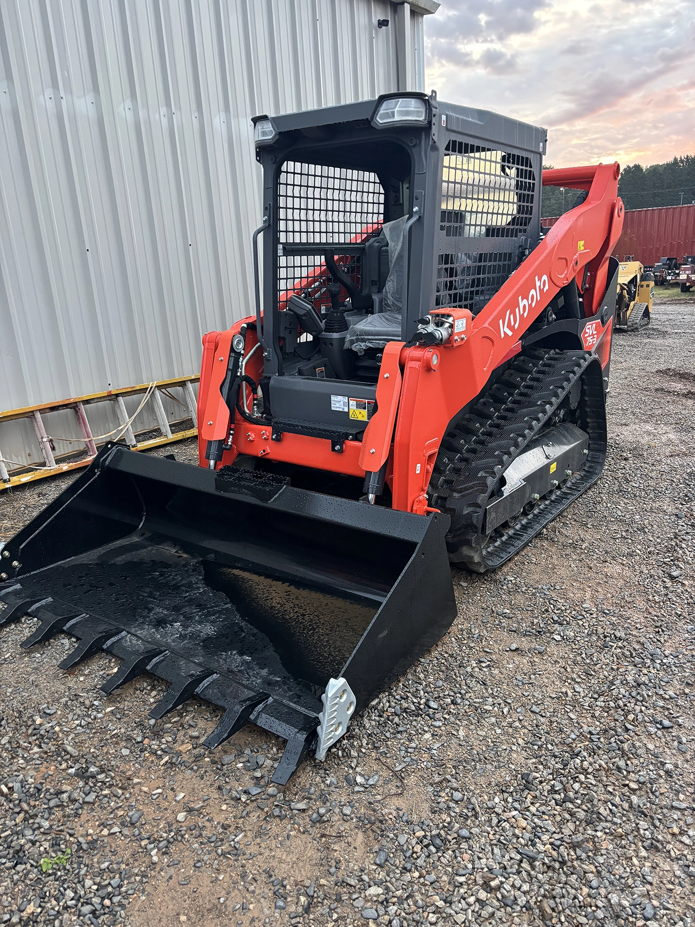 Kubota 75-3 Skid Steer Loader